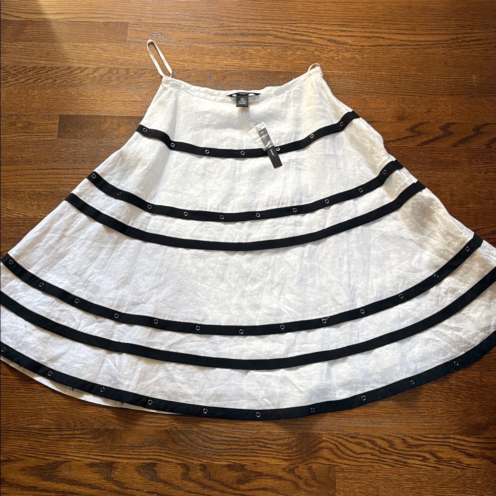 NWT Saint Tropez West 100% Linen white Midi Black strip swing Skirt Sz 4